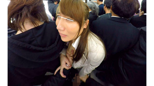 NHVR-001-Real-Chikan_5